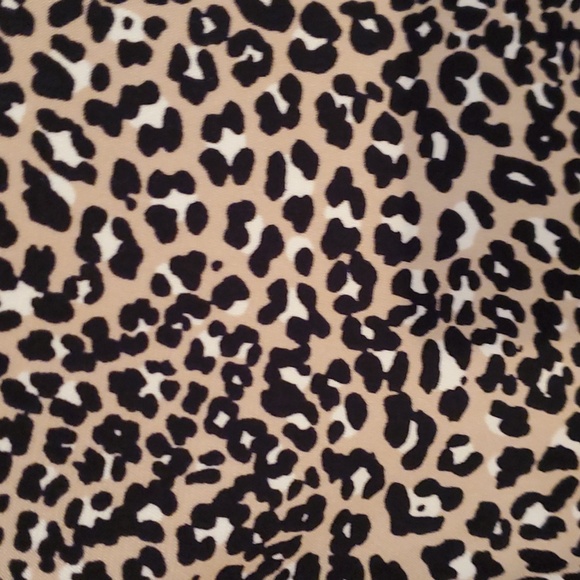 Anne Klein Button Up Leopard Blouse - Picture 2 of 8